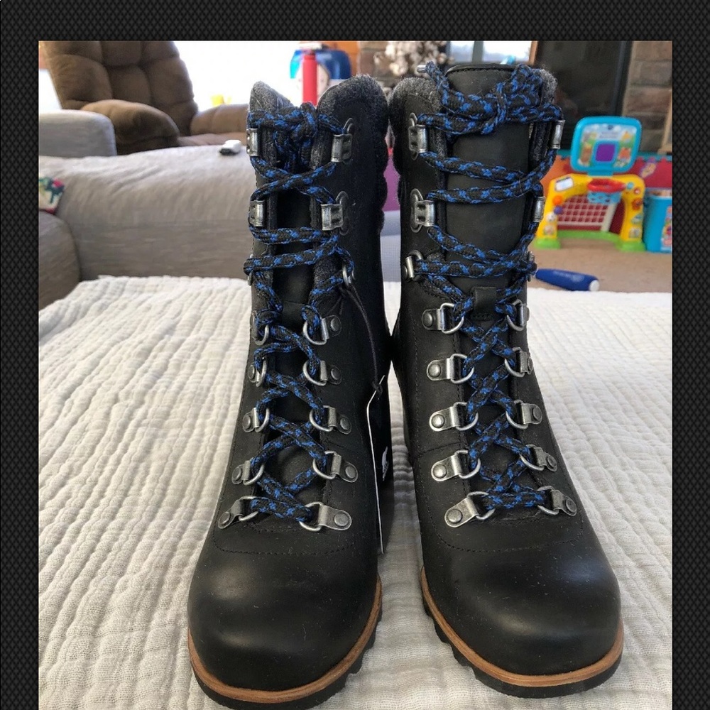 Sorel conquest wedge size 9